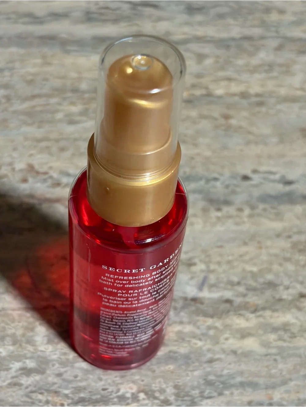 Victoria's Secret Discontinued Sweet Daydream & Berry Kiss Body Mist Duo